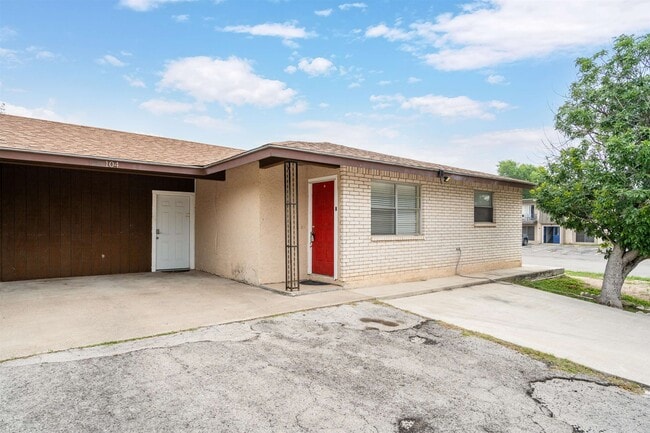 property at 104 Hackberry Ln