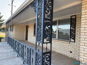 1900 Enloe Dr in Clovis, NM - Building Photo - Building Photo