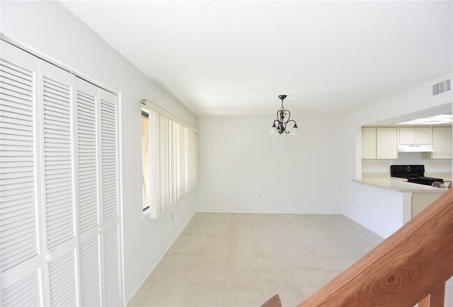 935 Sunridge Way in Sarasota, FL - Building Photo - Building Photo