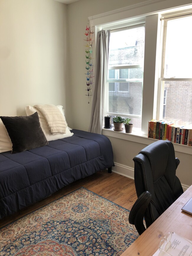 118 Commonwealth Ave, Unit 1185 Comwlth unit 6
