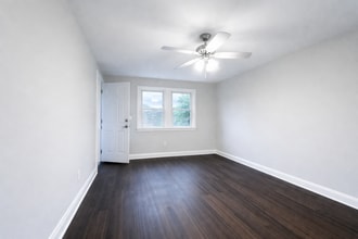 1628 Plum St in Baltimore, MD - Building Photo - Building Photo
