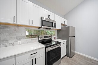 The Lumen in Tallahassee, FL - Building Photo - Building Photo