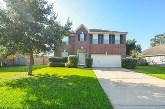 5961 Whispering Lakes Dr in Katy, TX - Building Photo - Building Photo