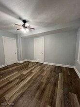 3536 Daleford Rd, Unit 2 in Shaker Heights, OH - Foto de edificio - Building Photo