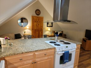 5121 Crow Wing Lake Rd in Fort Ripley, MN - Foto de edificio - Building Photo