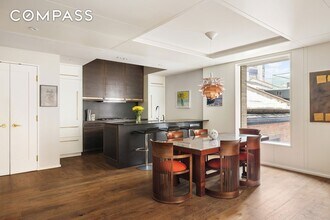 345 W 14th St, Unit 5D in New York, NY - Foto de edificio - Building Photo