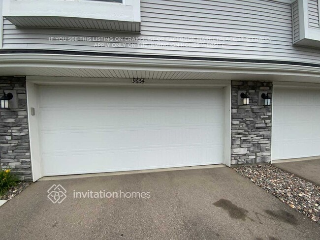 9654 Canter court in Victoria, MN - Building Photo - Building Photo