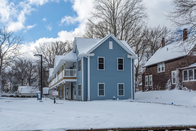 Coleman Tay transitional Homes in Kent, OH - Building Photo - Building Photo