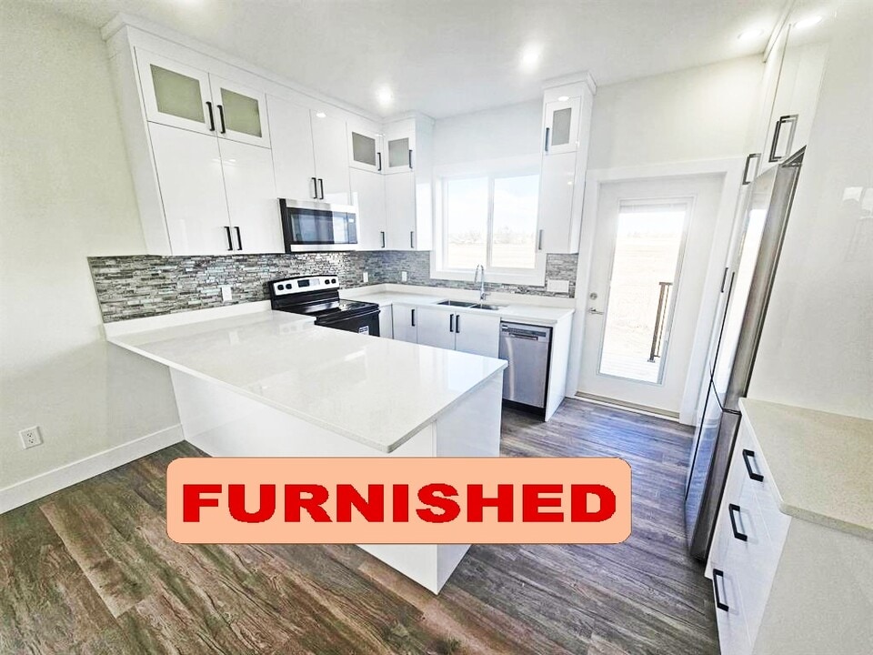 8323 79a St in Fort St John, BC - Building Photo