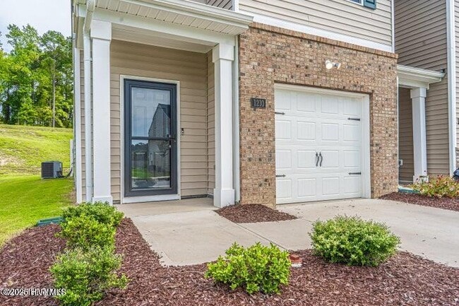 1210 Gracie Ln in Carthage, NC - Building Photo - Building Photo