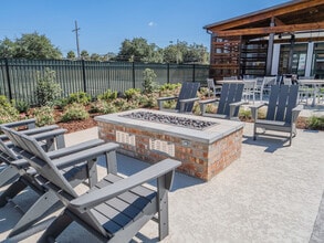 The Waters at Promenade in Marrero, LA - Foto de edificio - Building Photo