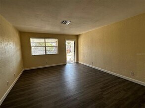 820 State Ave-Unit -4 in Holly Hill, FL - Building Photo - Building Photo