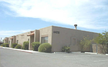 4420 E Pima St in Tucson, AZ - Foto de edificio - Building Photo