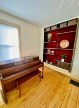 9811 S Vanderpoel Ave in Chicago, IL - Building Photo - Building Photo
