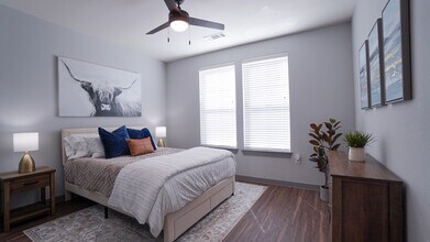 749 Ipswich Ave, Unit 42119 in Fort Worth, TX - Foto de edificio - Building Photo