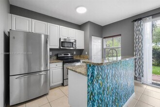 2741 SW 120th Ter in Miramar, FL - Building Photo - Building Photo