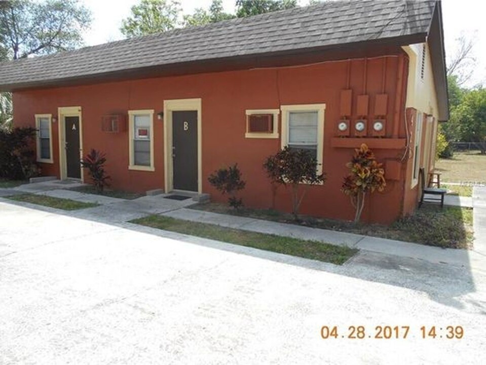 428 Ave E SE in Winter Haven, FL - Building Photo