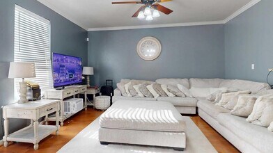 8030 Singing Sonnet Ln in Houston, TX - Building Photo - Building Photo