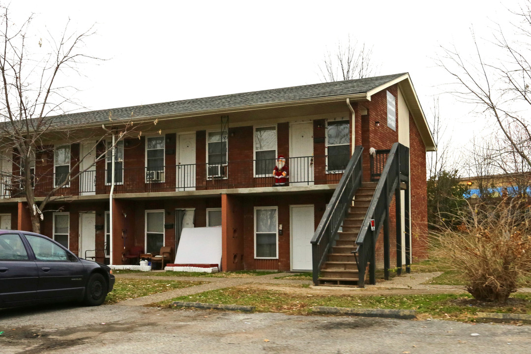 5301 Milner Rd in Louisville, KY - Building Photo