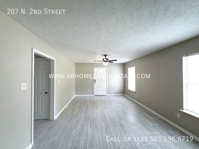 207 N 2nd St in Austin, AR - Building Photo - Building Photo