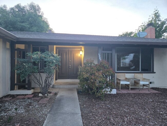 6003 Paxton Ct in San Jose, CA - Building Photo - Building Photo