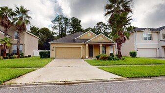 15707 Lexington Park Blvd in Jacksonville, FL - Building Photo