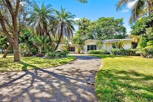 11890 SW 72nd Pl in Miami, FL - Building Photo