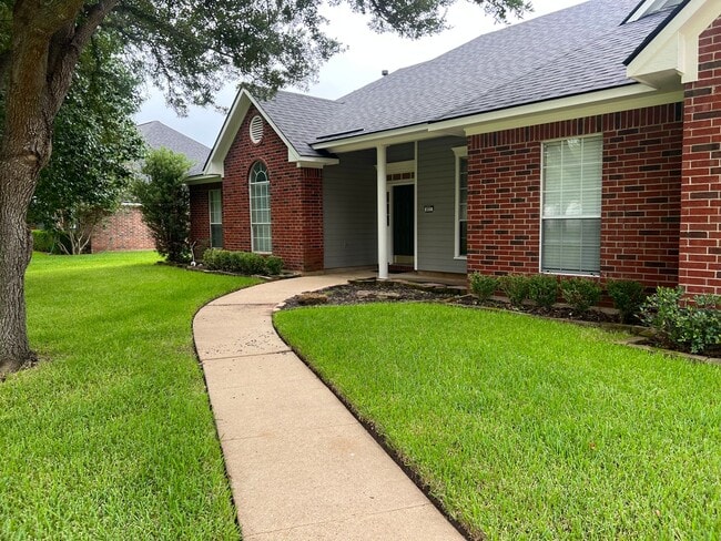 402 Weavers Way in Bossier City, LA - Building Photo - Building Photo