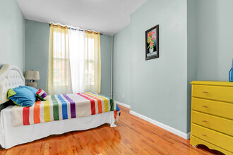 180 Sumpter St in Brooklyn, NY - Building Photo - Interior Photo