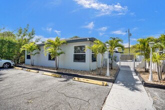220 Walton Blvd in West Palm Beach, FL - Building Photo - Building Photo