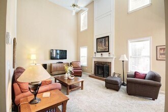 1364 Glenover Way in Marietta, GA - Building Photo - Building Photo