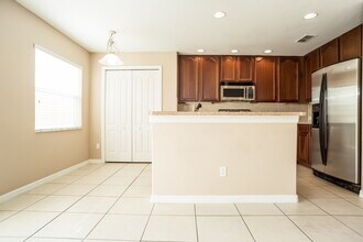 12652 Somerset Oaks St in Orlando, FL - Foto de edificio - Building Photo