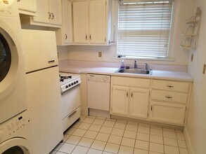 7 Park Ln NE in Atlanta, GA - Building Photo - Building Photo