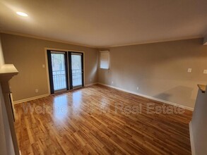 1847 Gray Ridge Cove in Germantown, TN - Foto de edificio - Building Photo