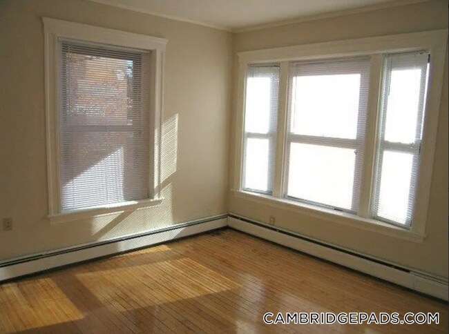 9 Upland Rd in Cambridge, MA - Building Photo - Building Photo