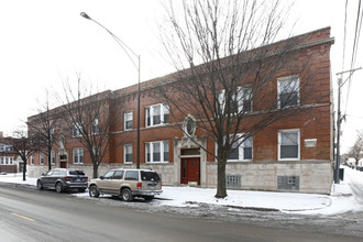 903-909 W 76th St in Chicago, IL - Foto de edificio - Building Photo