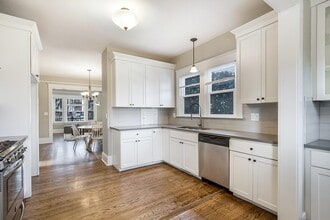 5324 N Maryland Ave in Portland, OR - Foto de edificio - Building Photo