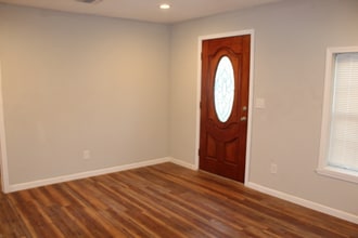 18524 N Benton St in Lytle, TX - Building Photo - Building Photo