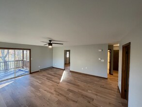 10 Edgewood Terrace in Castleton On Hudson, NY - Building Photo - Building Photo