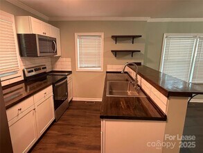 820 Hamrick St in Shelby, NC - Building Photo - Building Photo