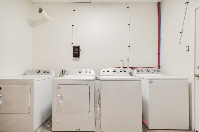 2201 NW 12th St in Oklahoma City, OK - Building Photo - Building Photo