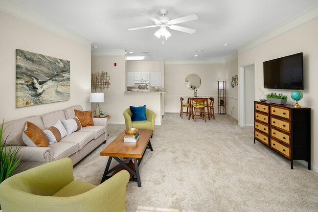 Abberly Grove Apartment Homes in Raleigh, NC - Foto de edificio - Building Photo