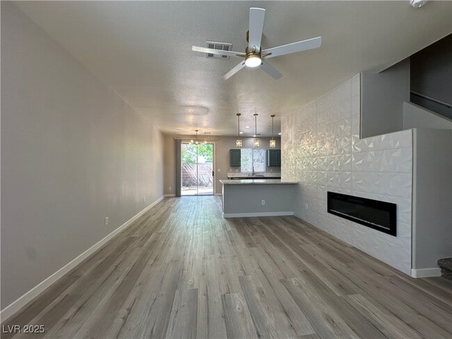 property at 2637 Heathrow St