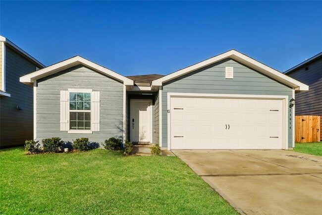 property at 23014 Bellini Dr