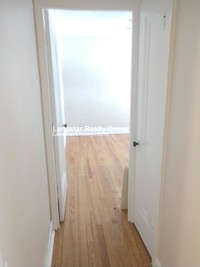 1804 W Farwell Ave photo'