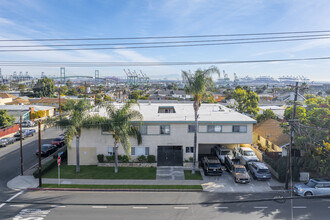 230 N Grand Ave in San Pedro, CA - Building Photo - Building Photo