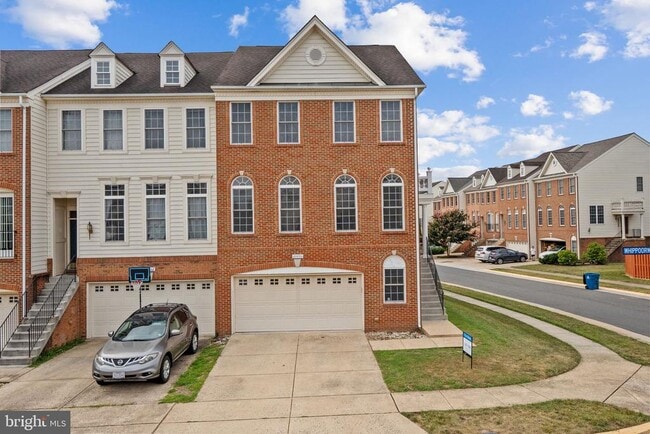 25370 Whippoorwill Terrace in South Riding, VA - Foto de edificio - Building Photo