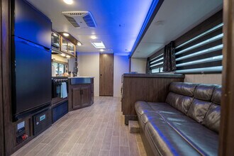 1905 W St Louis St in Tampa, FL - Foto de edificio - Building Photo