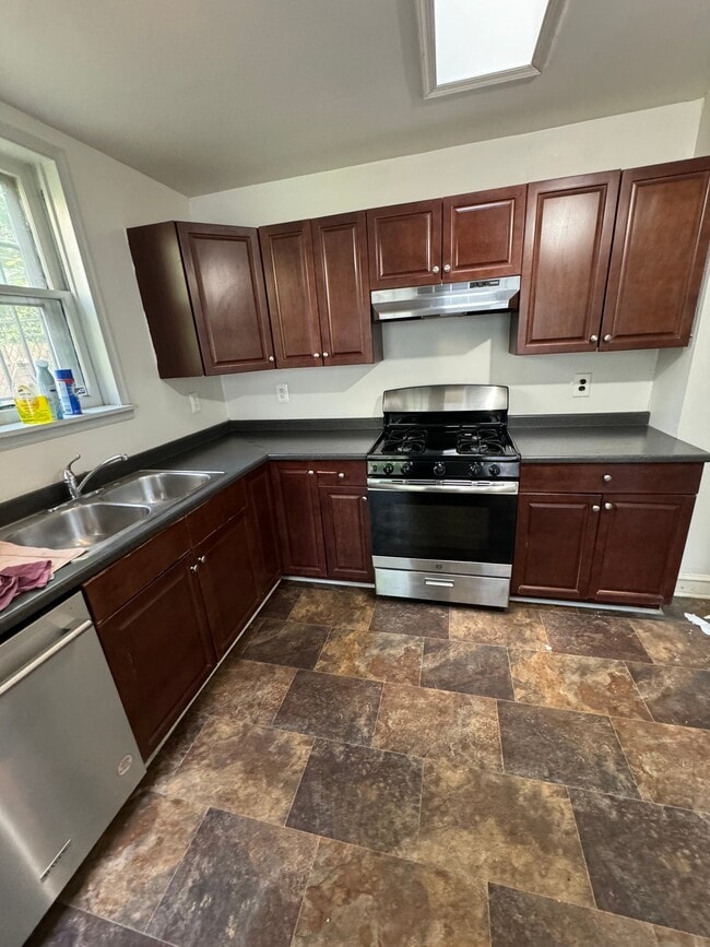 208 S 41st St, Unit 1221 in Philadelphia, PA - Building Photo - Building Photo