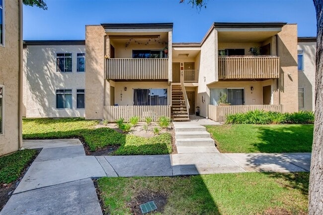 property at 432 Edgehill Ln